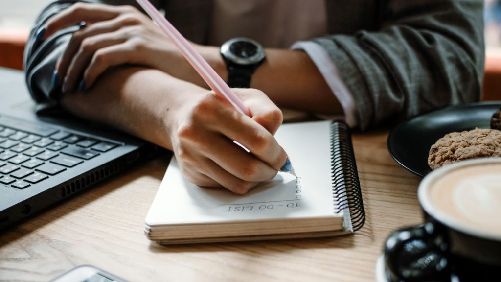 The Daily Architecture of Motivation: Building Habits That Last